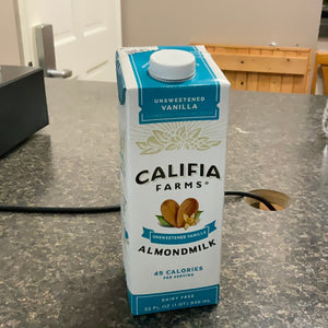 Calorie Farms Almond Milk