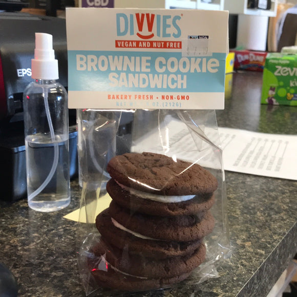 Divvies Brownie Cookie Sandwich